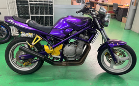 SUZUKI BANDIT 250 GJ74A