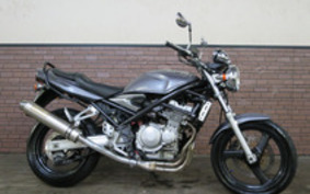 SUZUKI BANDIT 250 GJ77A