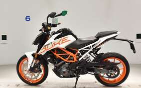 KTM 390 DUKE 2018 JPJ40