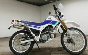 YAMAHA SEROW 225 W 4JG