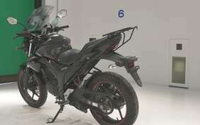 SUZUKI GIXXER 150 NG4BG