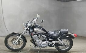 YAMAHA VIRAGO 250 3DM