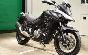 SUZUKI DL650 ( V-Strom 650 ) XTA 2017 C733A