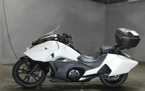 HONDA NM4 VULTUS -02 2015 RC82