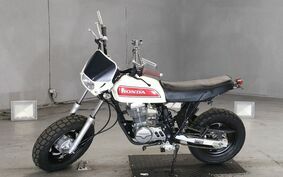 HONDA APE 100 HC07