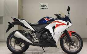 HONDA CBR250R GEN 3 MC41