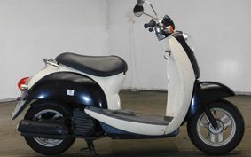 HONDA CREA SCOOPY I AF55