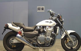 HONDA X4 LD 2000 SC38