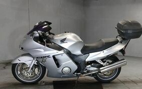 HONDA CBR1100XX 2001 SC35