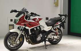 HONDA CB1300SB SUPER BOLDOR A 2013 SC54