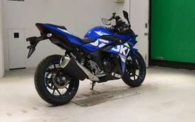 SUZUKI GSX250R DN11A