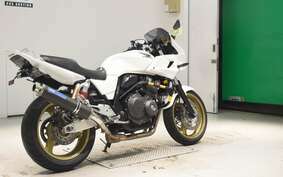 HONDA CB400 SUPER BOLDOR VTEC 2012 NC42