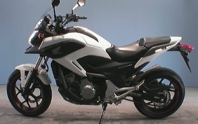 HONDA NC 700 X 2013 RC63