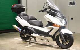 HONDA SILVER WING 400 GT Type 2015 NF03