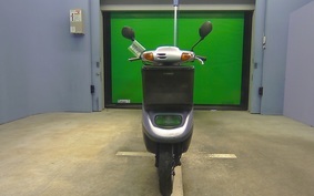 YAMAHA JOG POCHE SA08J