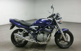 SUZUKI BANDIT 250 GJ77A