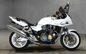 HONDA CB1300SB SUPER BOLDOR 2011 SC54