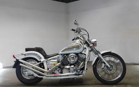 YAMAHA DRAGSTAR 400 2002 VH01J