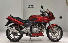 HONDA XELVIS MC25