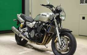 YAMAHA XJR1200 1997 4KG