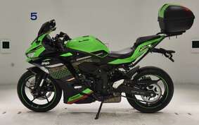 KAWASAKI ZX-25R ZX250E