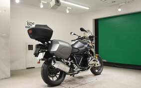 BMW R1250R 2021