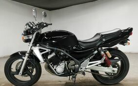 SUZUKI GSX250FX ZR250C