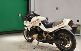 SUZUKI GSX750S KATANA Gen.3 1984 GR72A