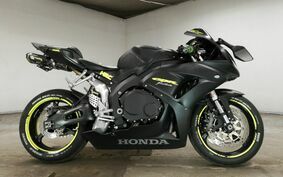 HONDA CBR1000RR 2006 SC57