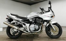 SUZUKI BANDIT 1200 S 2004 GV77A