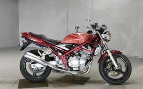 SUZUKI BANDIT 250 GJ77A