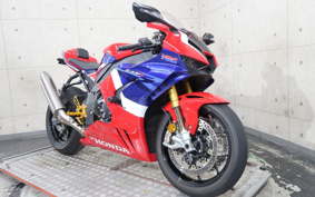 HONDA CBR1000RR-R FB SP 2020 SC82