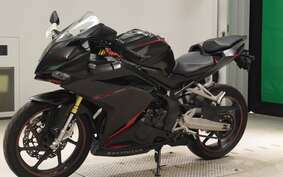 HONDA CBR250RR A MC51