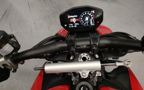 DUCATI  DUCATI  STREET  FIGHTER V2 3F00AA