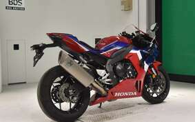 HONDA CBR1000RR R 2021 SC82