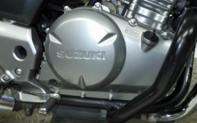 SUZUKI GSR250