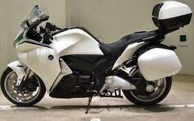 HONDA VFR1200F 2014 SC63