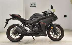 YAMAHA YZF-R25 A RG10J