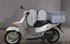 HONDA TOPIC AF38