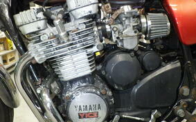 YAMAHA XJ550 2023 4V8