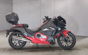 HONDA NM4 VULTUS -01 RC82