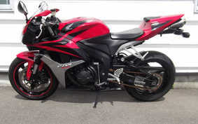 HONDA CBR600RR 2007 PC40