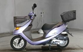 HONDA DIO CESTA AF68