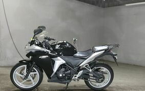 HONDA CBR250R MC41