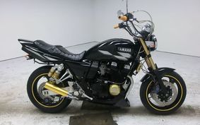 YAMAHA XJR400 R 2002 RH02J