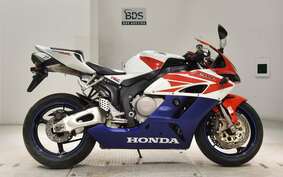 HONDA CBR1000RR 2006 SC57