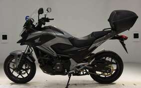 HONDA NC750X DCT 2015 RC72