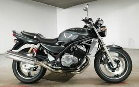 SUZUKI GSX250FX ZR250C