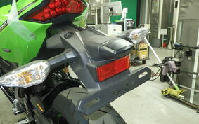 KAWASAKI ZX-25R ZX250E