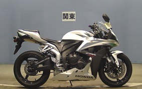 HONDA CBR600RR GEN 3 2008 PC40